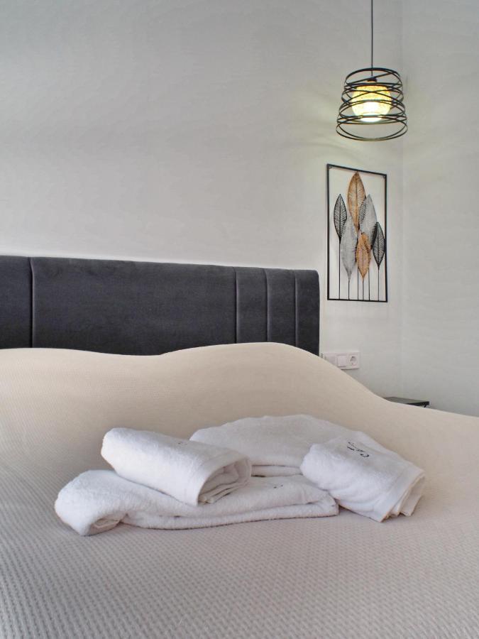 Nostos Luxury Villas With Private Pool In Nafpaktos Esterno foto