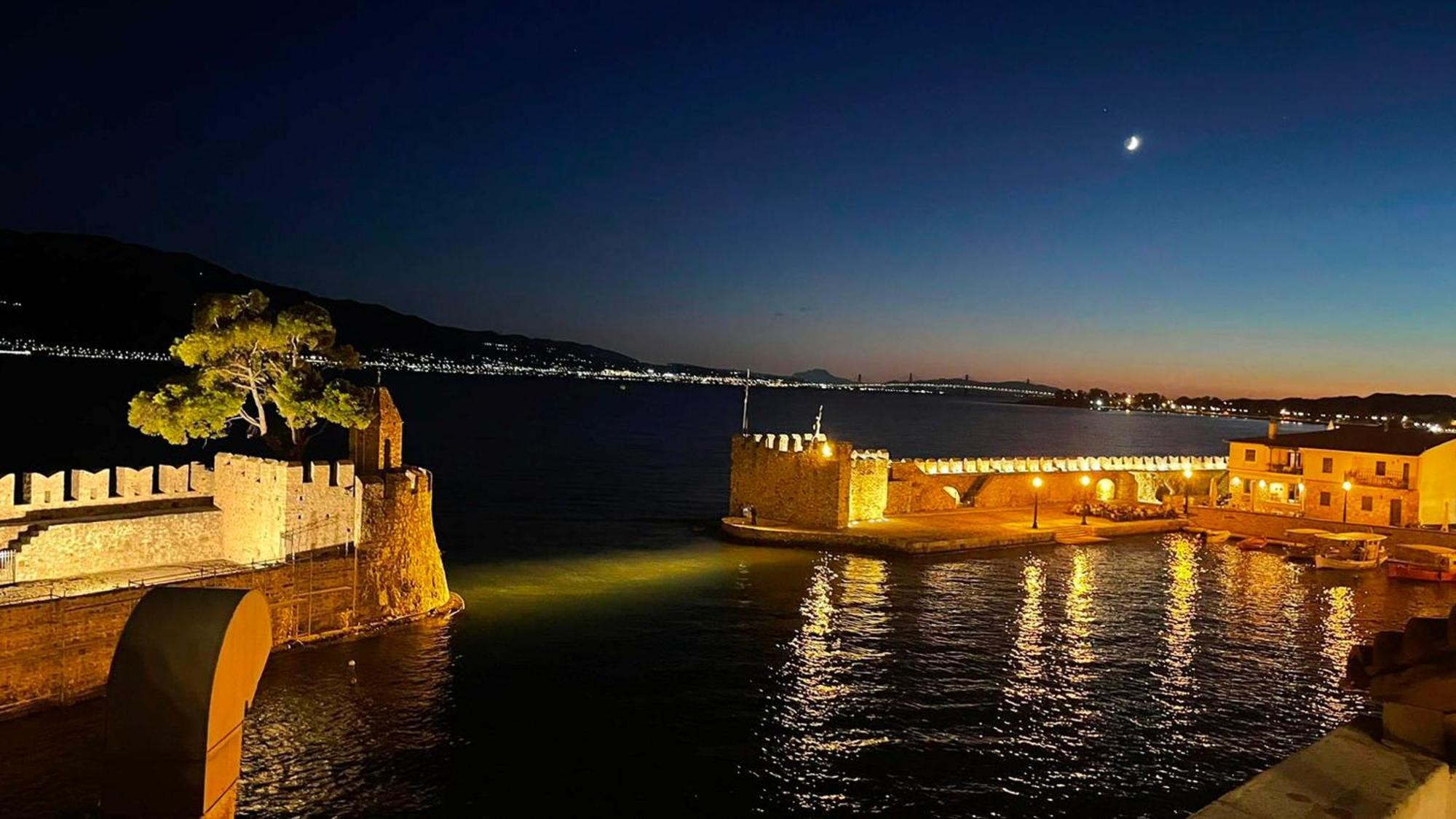 Nostos Luxury Villas With Private Pool In Nafpaktos Esterno foto